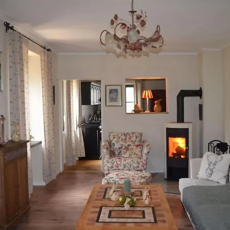 Halfenschaenke Modern Retreat