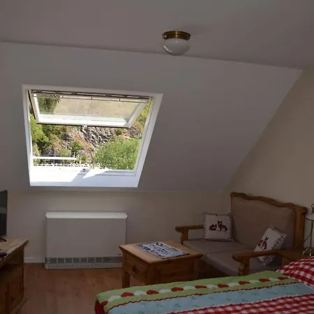 Halfenschaenke Modern Retreat * ピースポルト